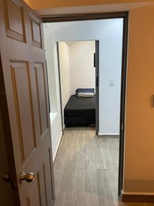 la Escondida de 2 alcobas Laurles estadio duplex