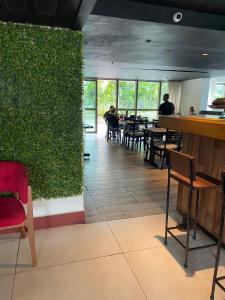 Acomodação Mediterrâneo 021 - Em Frente à Praia e Próximo ao Barra Shopping