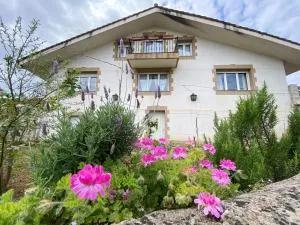 Casa rural La Buganvilla - Castillo