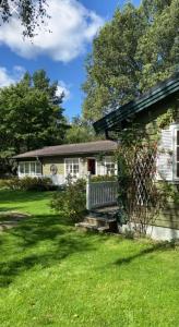 Guest House Gäststuga Bullandö in the archipelago