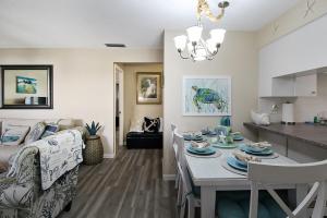 2 BR second story condo close to beaches