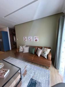 JEFFERSONSelf-Catering