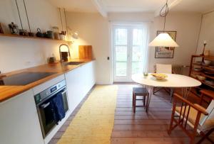 Idyllisk bolig i skoven