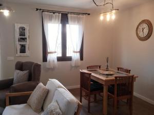 Casa Cantara, 1-Patio 2-Moreria 3-Atico