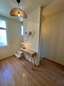 LEcluse de Louise, VUE SUR BAIE