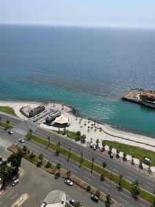 شقةباأطلالة بحرية برج الجوهره داماك Damac AlJawharah Tower