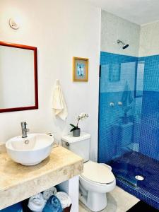 Large apartment with beach, pool and WiFi