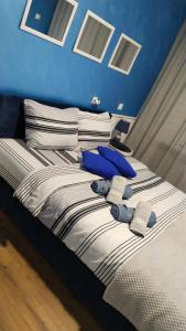 Lelas home (Lelin dom)