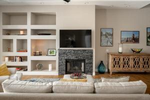 Par Excellence at TPC - Comfort Views Golf Pool