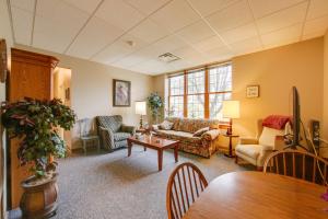 New Kensington Vacation Rental with Shared Amenities