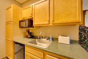 New Kensington Vacation Rental with Shared Amenities