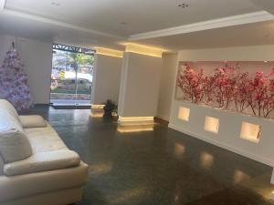 Praia a pé e piscina