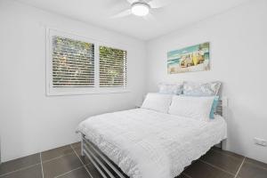 Caribbean Unit 4, 12 Mahia Tce, Kings Beach