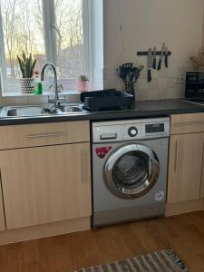 Modern and Cozy 1 bedroom apartment