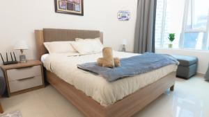Elegant Studio Near Burj Khalifa Pool and Gym