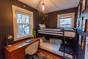 Cozy East Nash Home w Big Yard