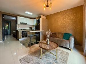 Lujoso Apartaestudio en Zona Exclusiva, Oeste