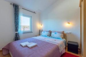 Apartments by the sea Drvenik Veliki, Drvenik - 24212