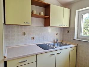 Apartments with parking space Baska, Krk - 24229