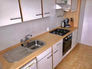 Charming Benagil Coastal Retreat