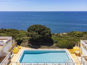 Family-Friendly Coastal Retreat in Benagil