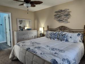 Peaceful Retreat on the Intracoastal Waterway! Myrtle Beach - Indoor Pool