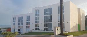 Departamento amplio con alberca y asador - Hasta 14 personas - B3