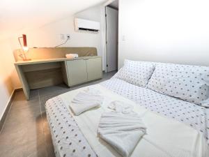 Flat duplex, 100m da praia, piscina