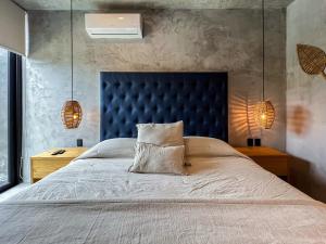 Beautiful house with private pool in Aldea Zama