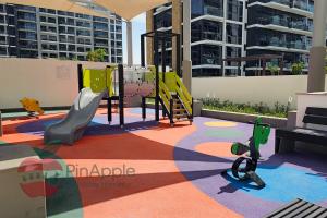 Stylish studio in Azizi 42