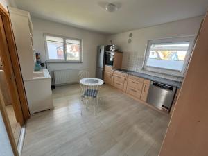 3 Zimmer Apartment nähe Schweiz mit Terrasse und Garten