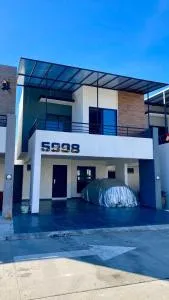 Casa Maya - Los Cerritos