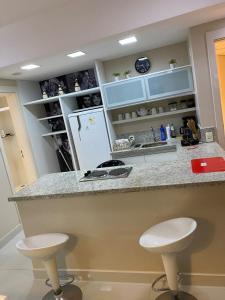 In Mari Bali - #335 - Praia de cotovelo