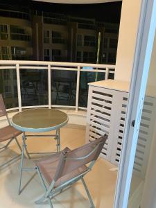 In Mari Bali - #335 - Praia de cotovelo