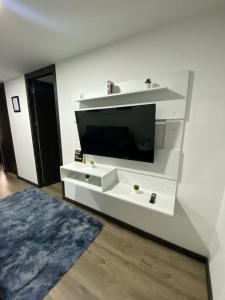 exclusivo apto sector Unicentro y calle 27 senda del Carnaval