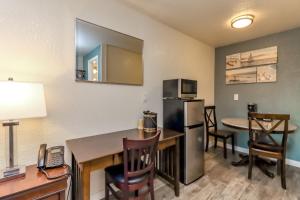 Belfair Motel