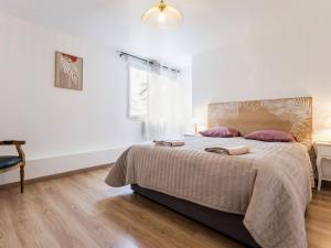 Maisons de vacances Gite calme en campagne avec animaux acceptes, parking et wifi - FR-1-306-1302 : photos des chambres