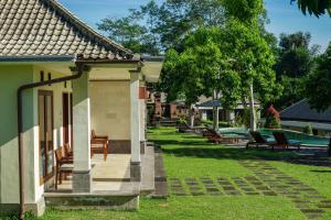 Phòng Giường đôi Deluxe (2 Người lớn + 1 Trẻ em) (Superior Farm Room)