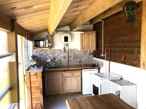 Maisons de vacances Gite Chambre Cuisine Parking a St Georges d-Oleron : photos des chambres
