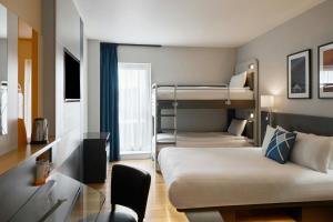 Standard Family Room room in Sleeperz Hotel Dundee