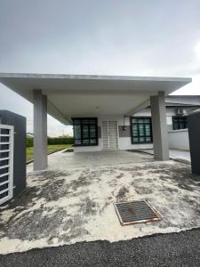 Rafflesia Homestay- For Malay Only