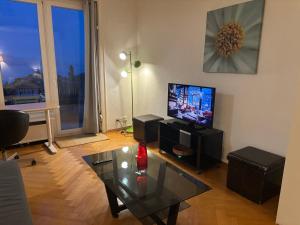 Between The Lausanne train station and Saint Francois