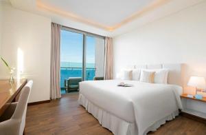 Romantic APT with Ocean View - My Khe Beach