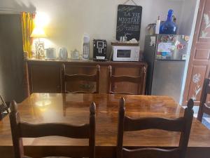 Sejours chez l'habitant Maison de campagne 1 a 18 couchages et plus : photos des chambres