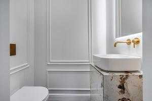 New! Luxury Old town apartment