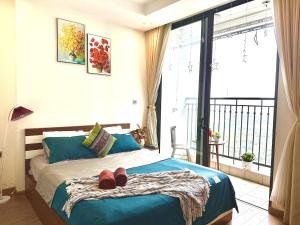 Walking Lake, Pool, Gym, Tennis & Volleyball Yard Delux Studio Apt