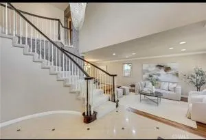 Luxury Design Beautiful Mt View Close to Disney - Walnut