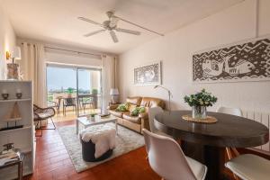 Sea View Central Town 2 Bedroom Apartment