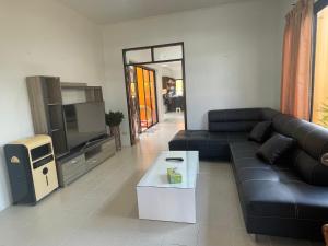 villa phuket fantasy 3 bedrooms