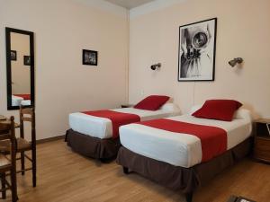 Quadruple Room room in Hotel Du Forum